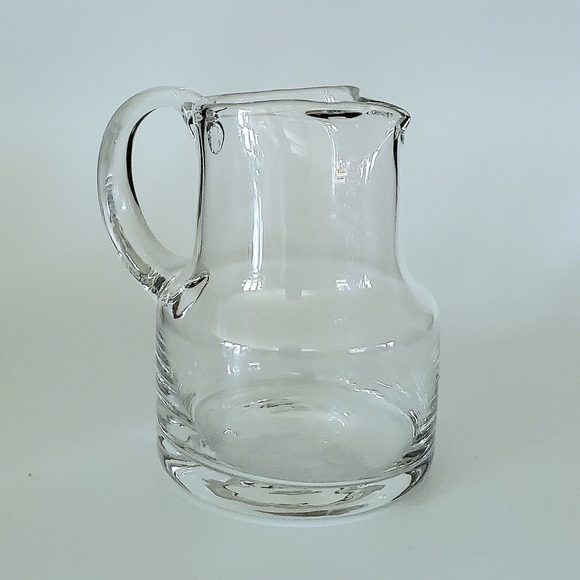 (ONLY SOLD IN BUNDLE of 2 ITEMS or More) 9oz Handcrafted Thick Glass Pitcher - Picture 3 of 8